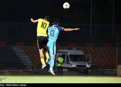 لیگ برتر فوتبال، فزونی پیکان مقابل پارس جنوبی در نیمه اول